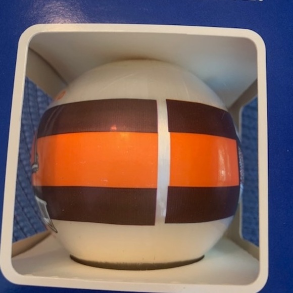 Vintage Cleveland Browns NFL Satin Christmas Ornament - Picture 10 of 13